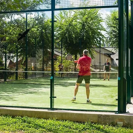 Stel-puigcerda Tatil parkı 4*